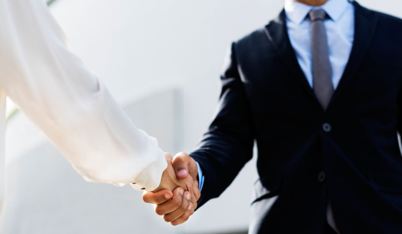 Pomoc przy zakładaniu działalności gospodarczej – dlaczego warto skorzystać